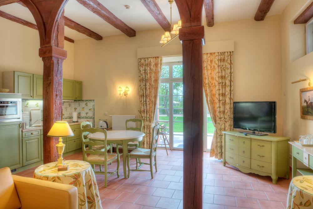 Urlaubsresidenz Marstall und Kanzlei im Schlossensemble Lübbenau Exterior foto